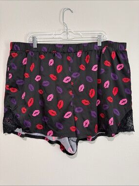 Black Satin Lip Print Sleep Shorts